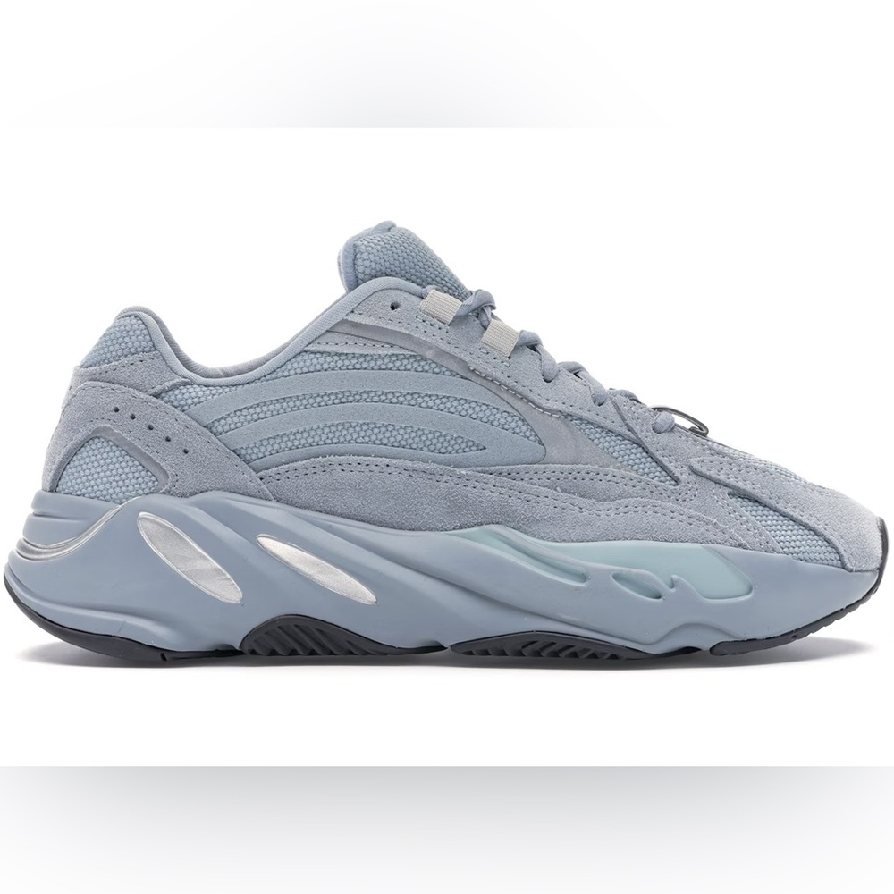 Adidas Yeezy Boost 700 V2 Sneakers - Gray